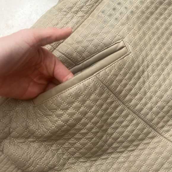 🔥🔥Rare…. HUDSON OUTERWEAR REAL LEATHER BOMBER JACKET CREAM OFF WHITE MENS 3XL - Picture 6 of 15